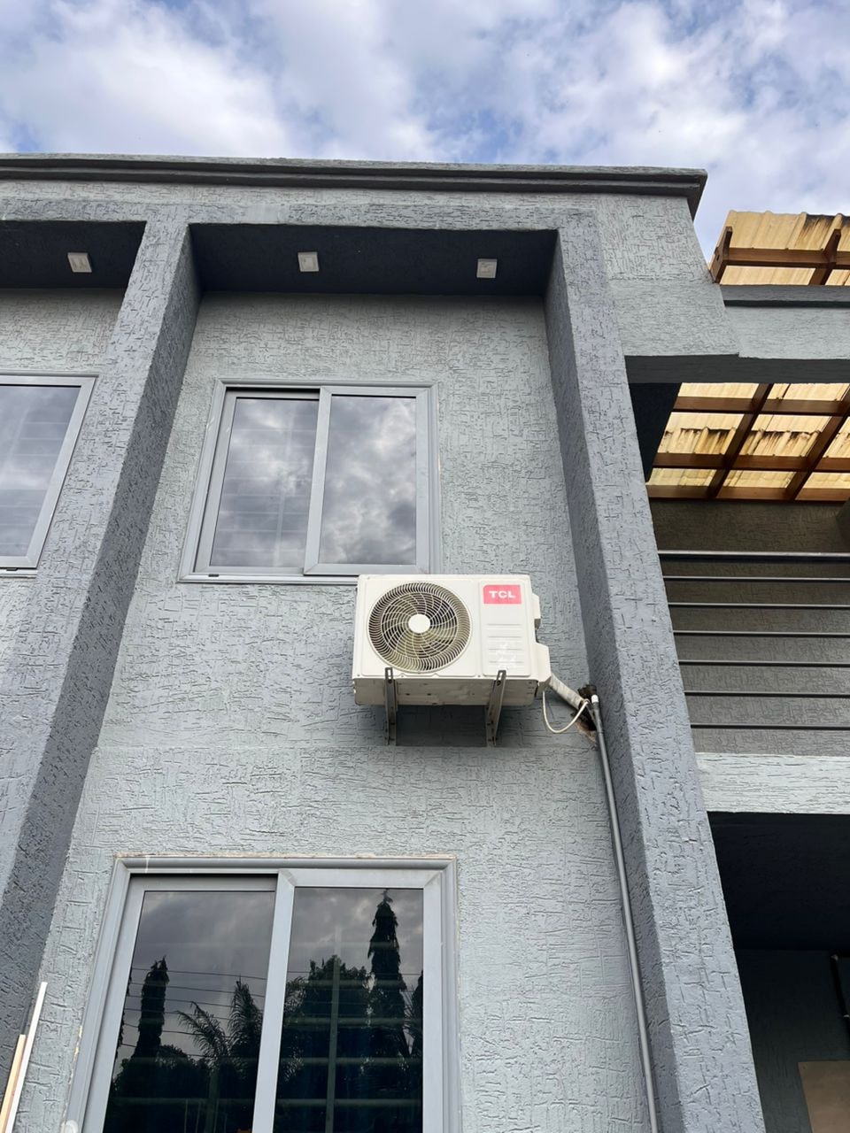 Rooftop HVAC installation
